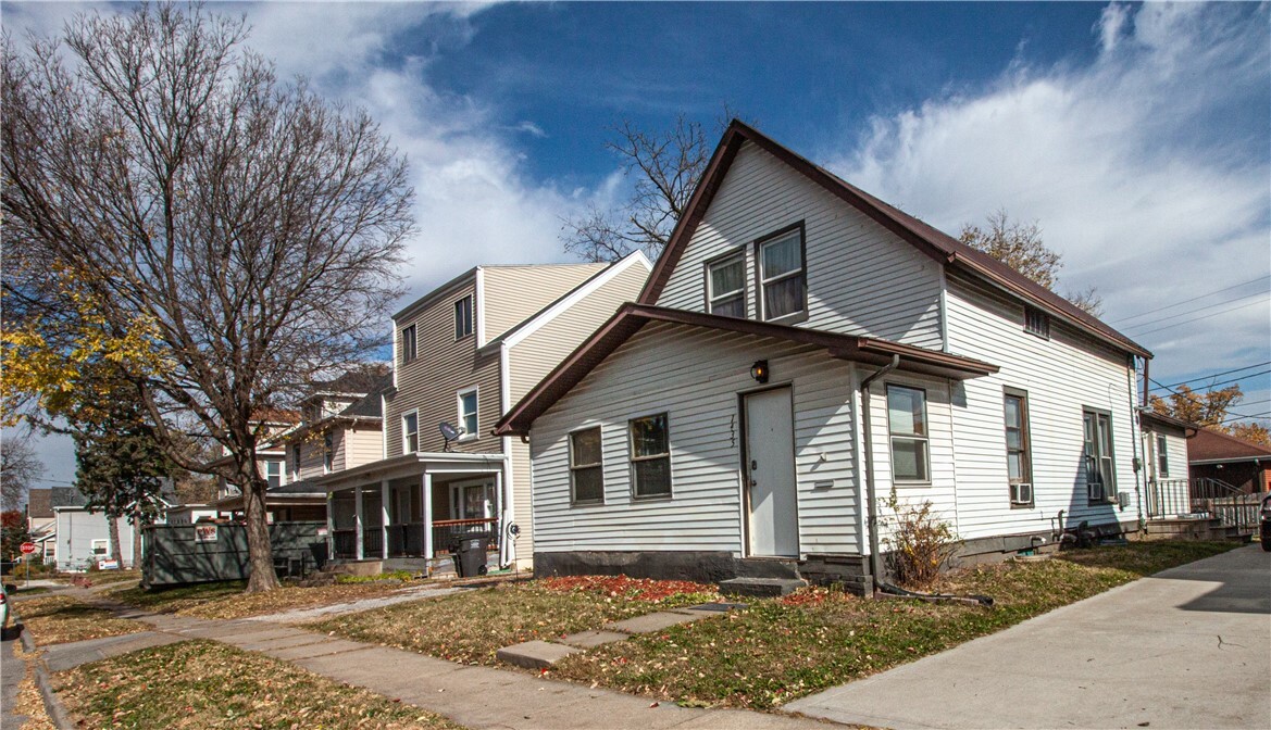 Property Photo:  1435 7th Street  IA 50314 