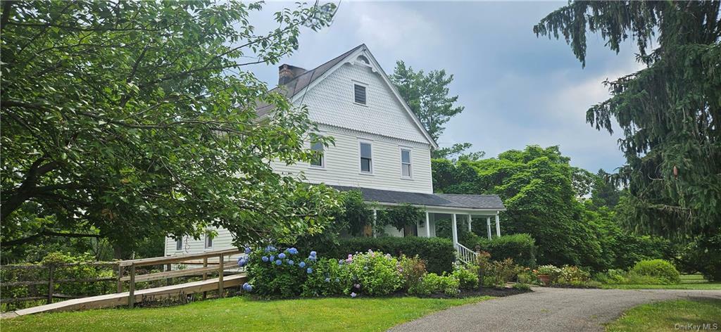 Property Photo:  93 Burlingham Road  NY 12566 