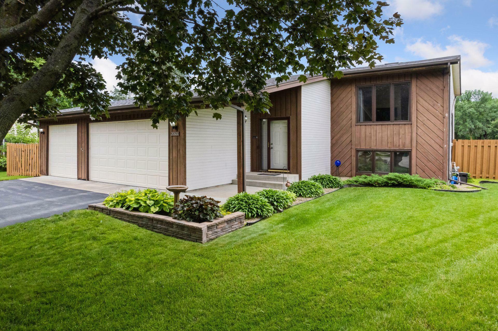 Property Photo:  20600 Jade Circle  MN 55044 