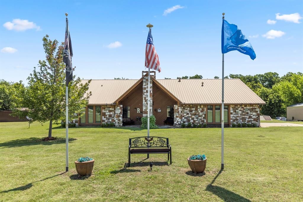Property Photo: 20155 Malone Road OK 74873