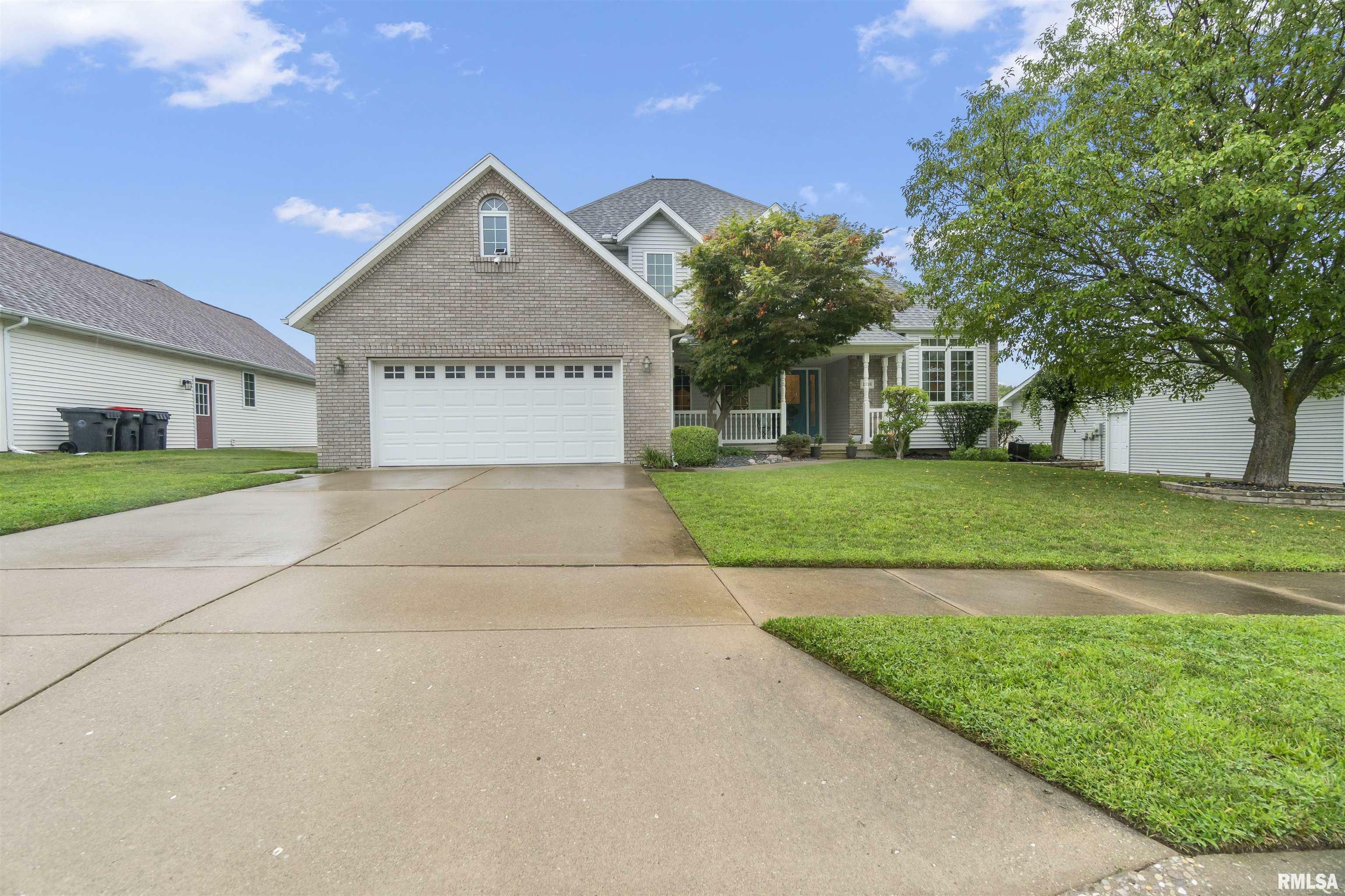 Property Photo:  1904 Vicksburg Court  IL 61554 