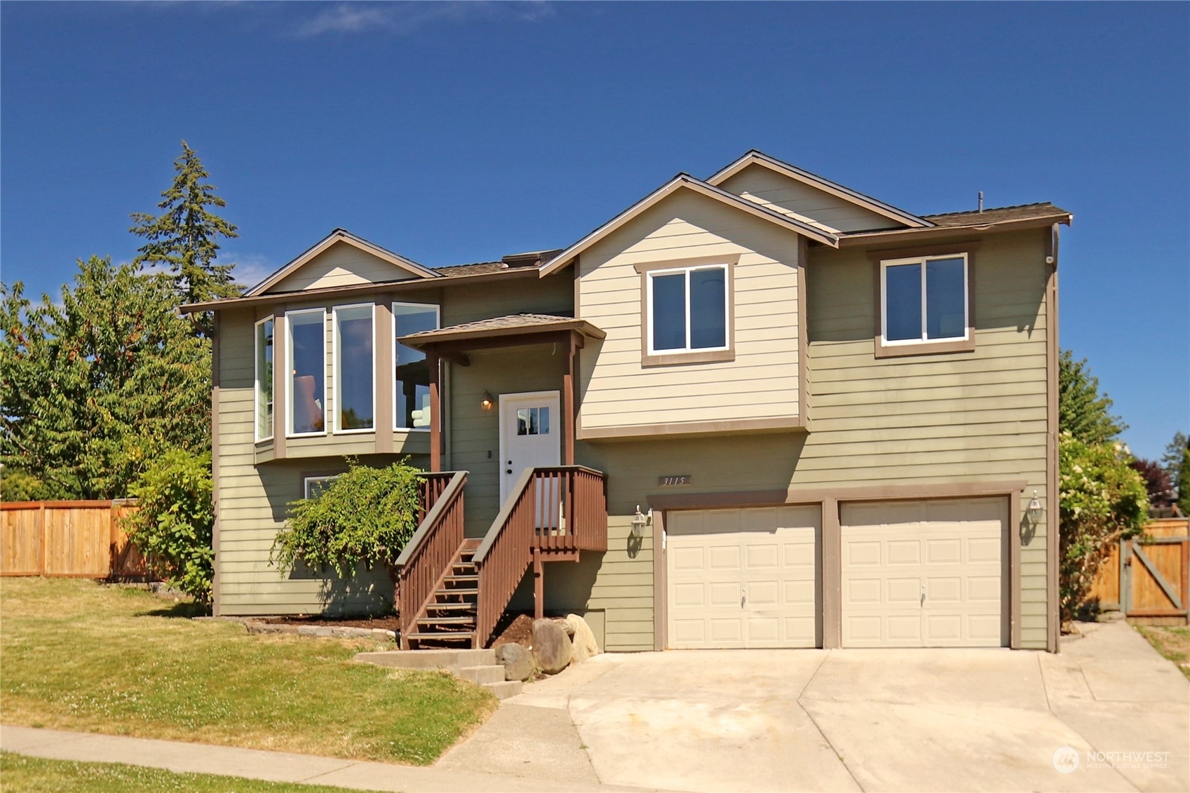 Property Photo:  3115 72nd Avenue NE  WA 98270 