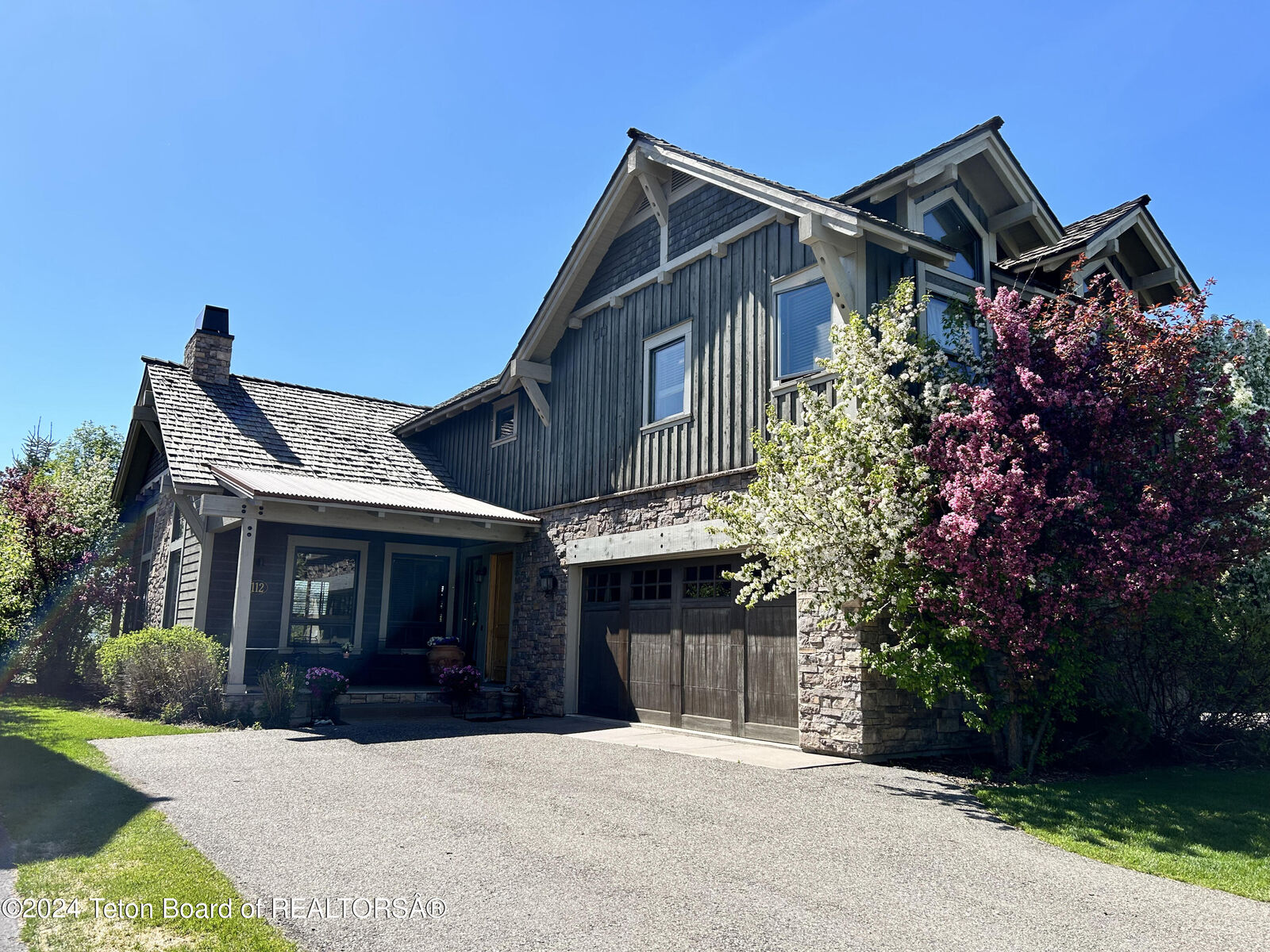 Property Photo:  112 Moulton Lane  ID 83455 