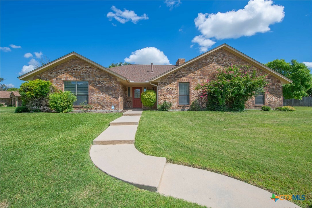 Property Photo:  1403 Sparrow Trail  TX 76522 