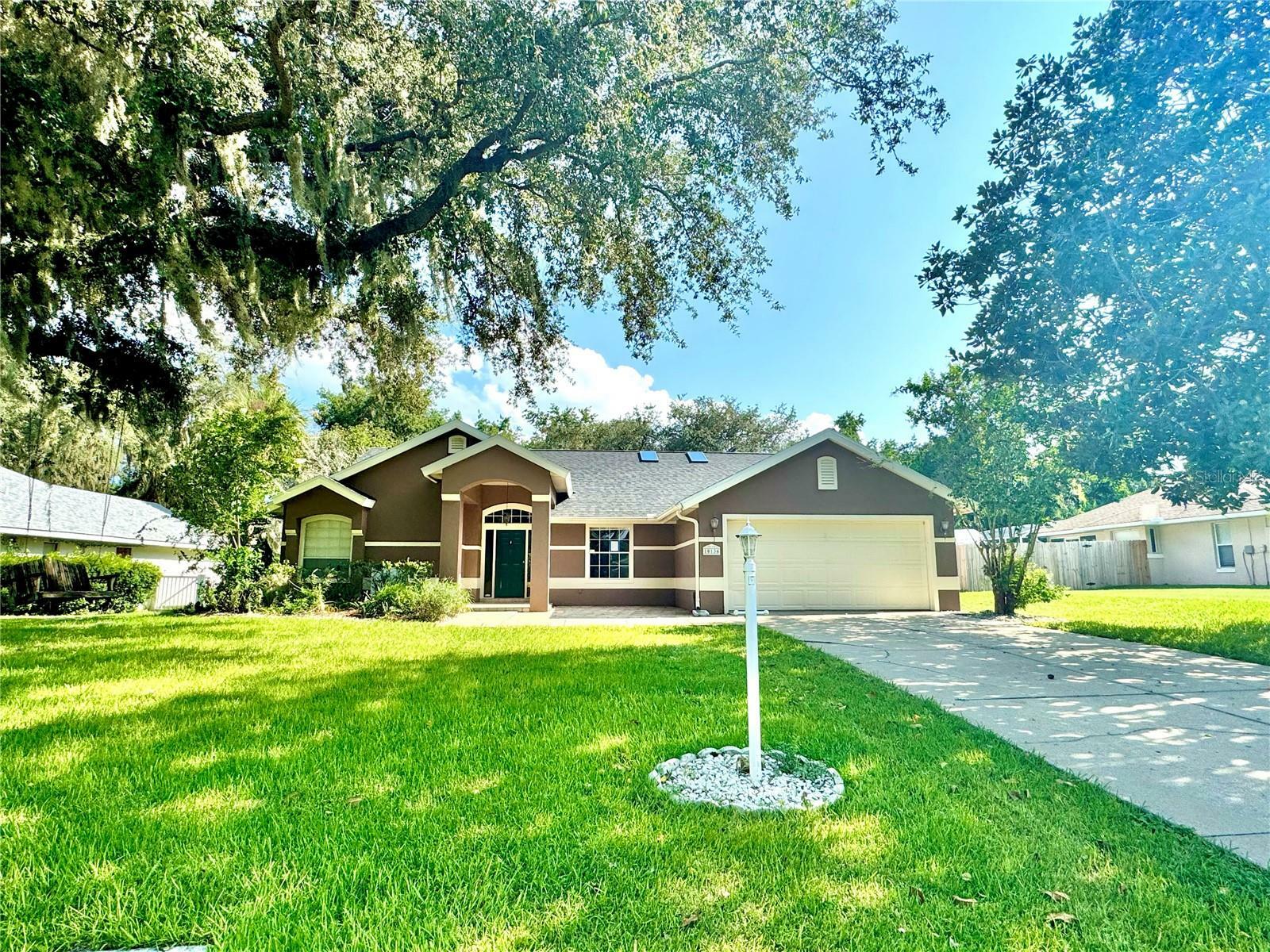 Property Photo:  10136 Silver Bluff Drive  FL 34788 