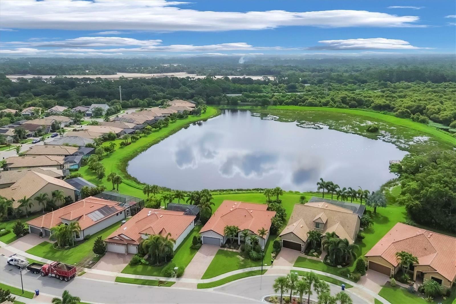 Property Photo:  5923 Snowy Egret Drive  FL 34238 