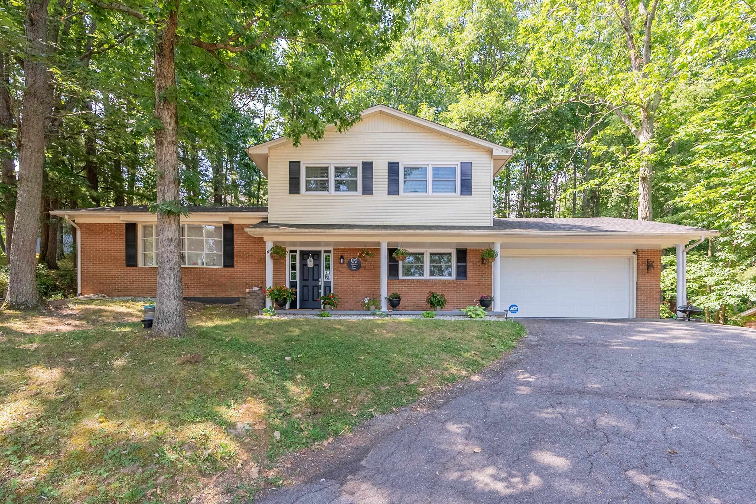 Property Photo:  1265 Chestnut Drive  VA 24073 