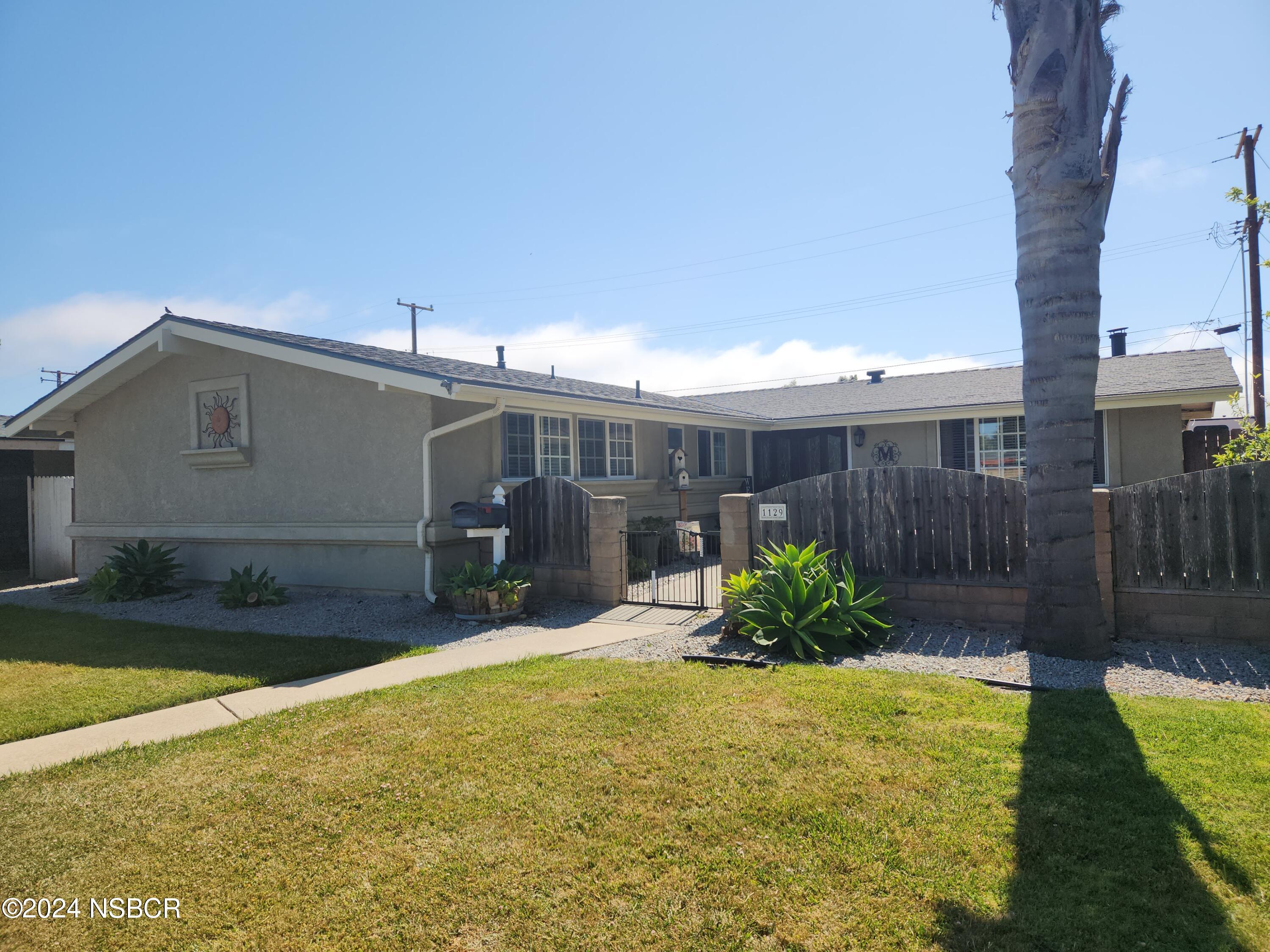 Property Photo:  1129 N Gardenia Street  CA 93436 
