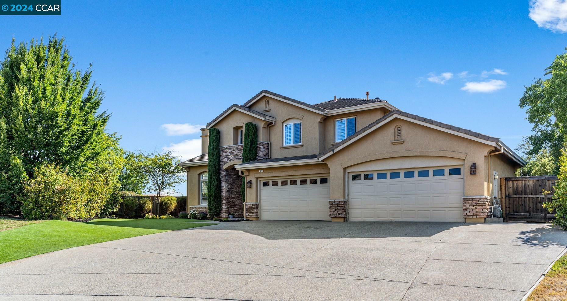 Property Photo:  620 Fawn Ridge Ct  CA 94582 