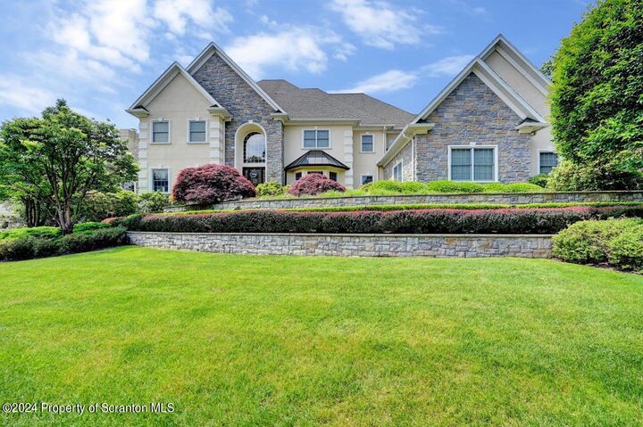 52 Ivywood Drive L 6  Clarks Summit PA 18411 photo