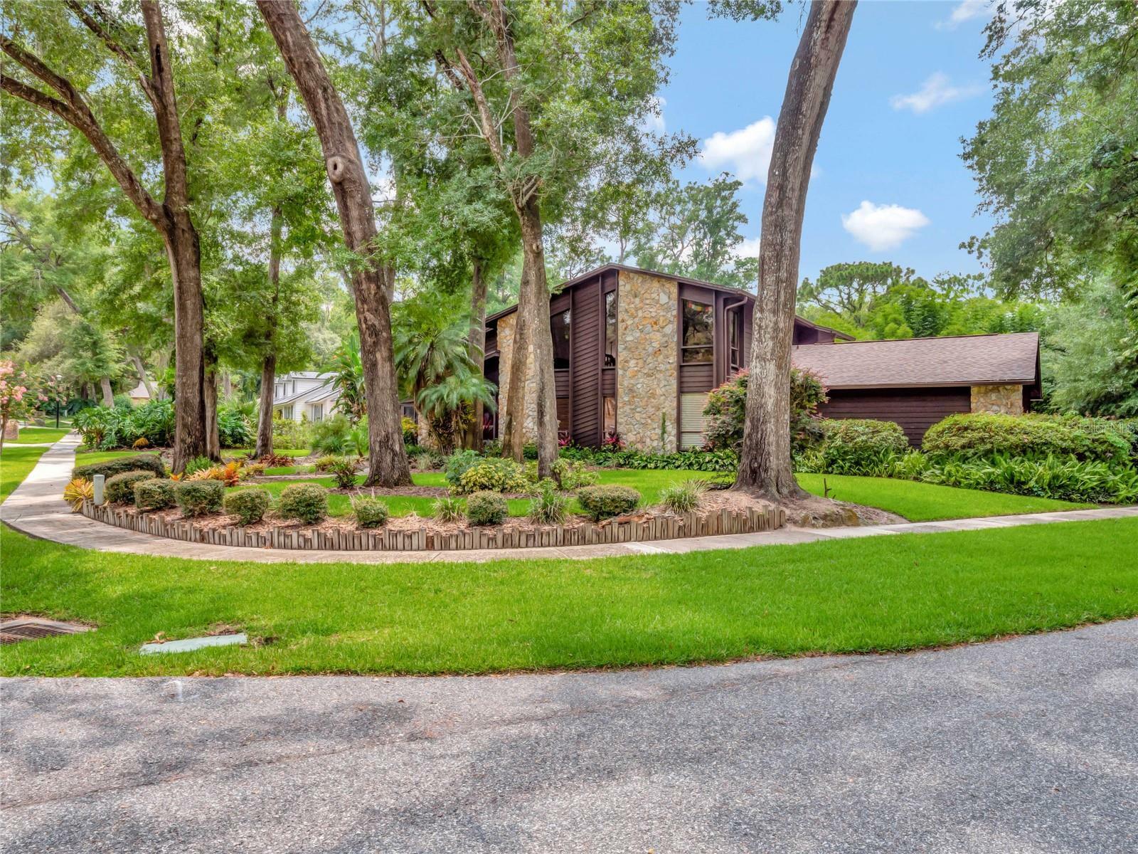 Property Photo:  472 Whispering Oak Lane  FL 32712 