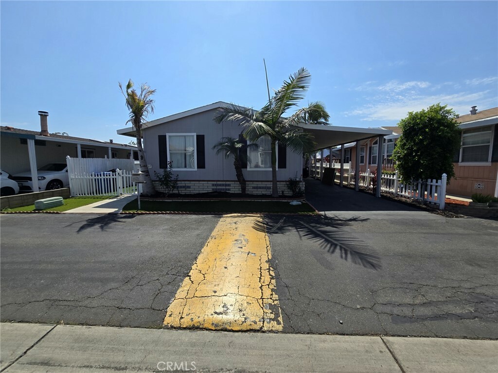 Property Photo:  9080 Bloomfield Avenue 67  CA 90630 