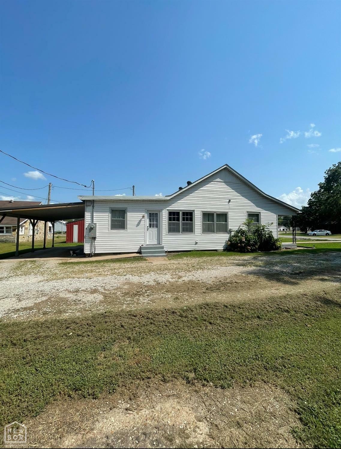 Property Photo:  102 W Montgomery Street  AR 72476 