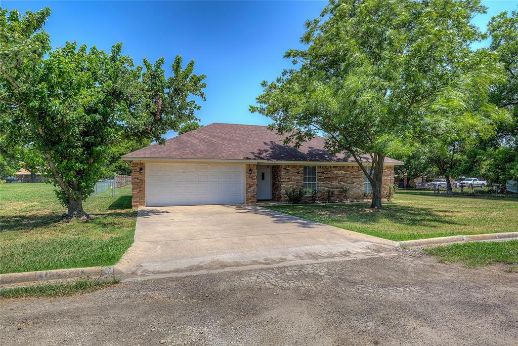 Property Photo:  954 Georgia Drive  TX 75432 