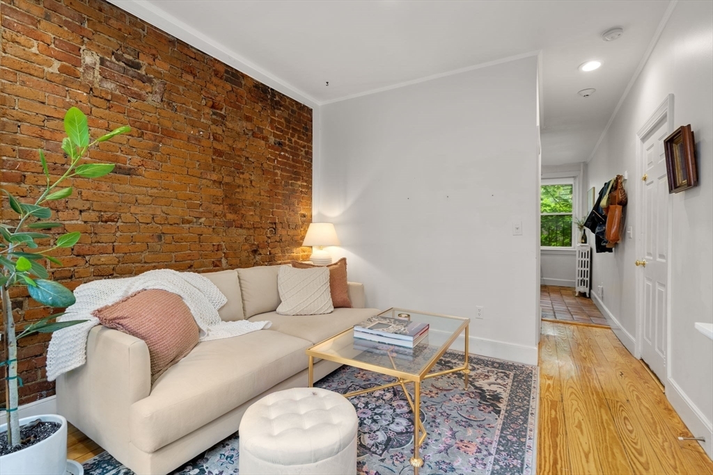 Property Photo:  34-36 Grove St 4  MA 02114 