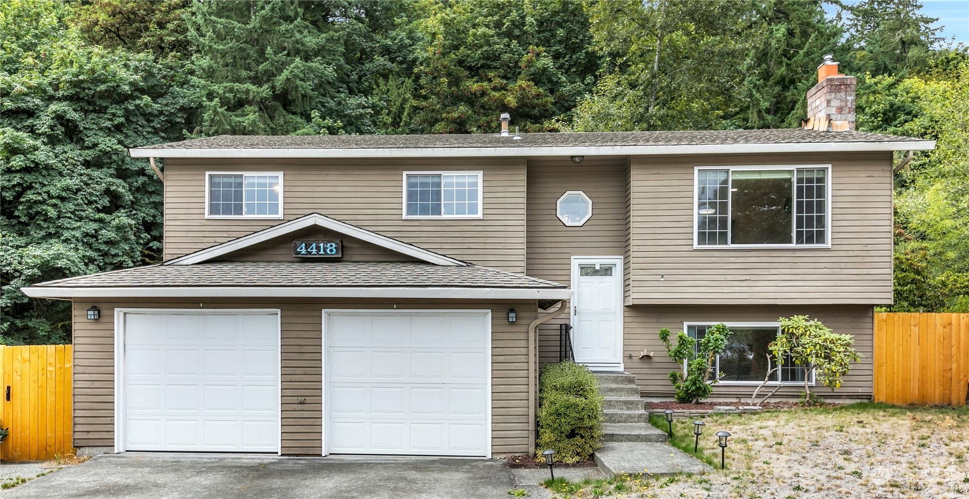 Property Photo:  4418 S 257th Street  WA 98032 