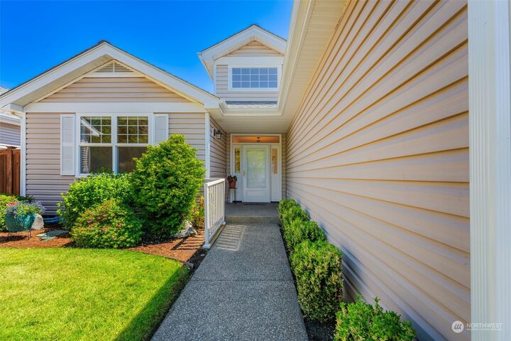 Property Photo:  3815 69th Avenue W  WA 98466 