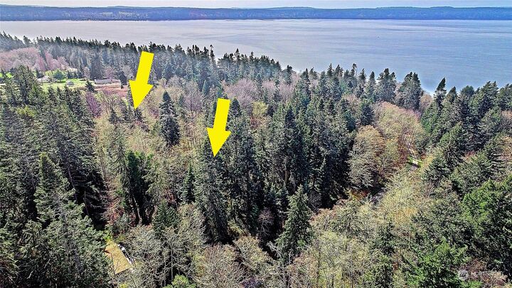 Property Photo:  1804  Amber View Place  WA 98282 