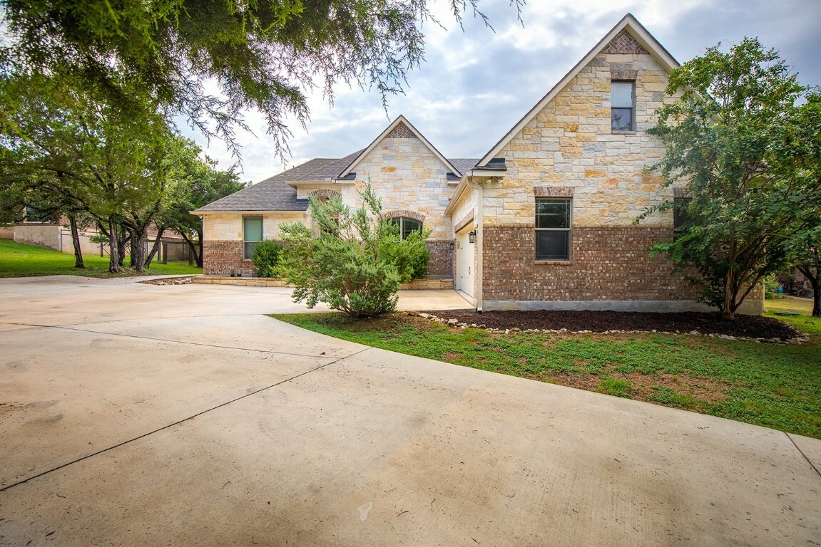 Property Photo:  536 Apex Avenue  TX 78132 