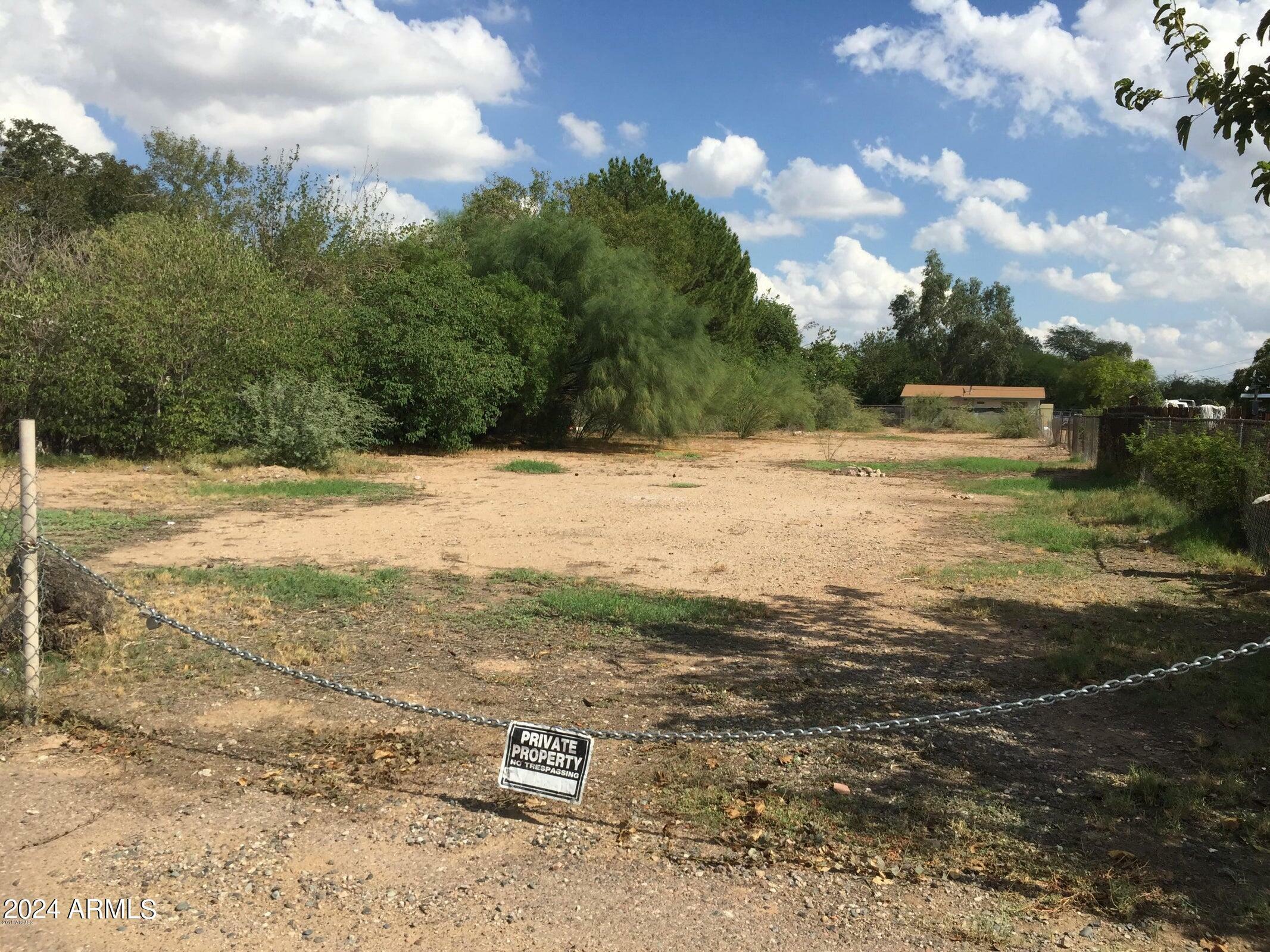 Property Photo:  10247 N 86th Avenue 107  AZ 85345 