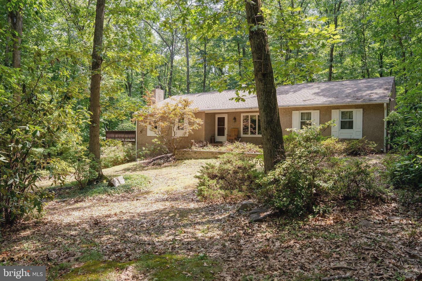 Property Photo:  320 Wedgewood Drive  PA 19465 