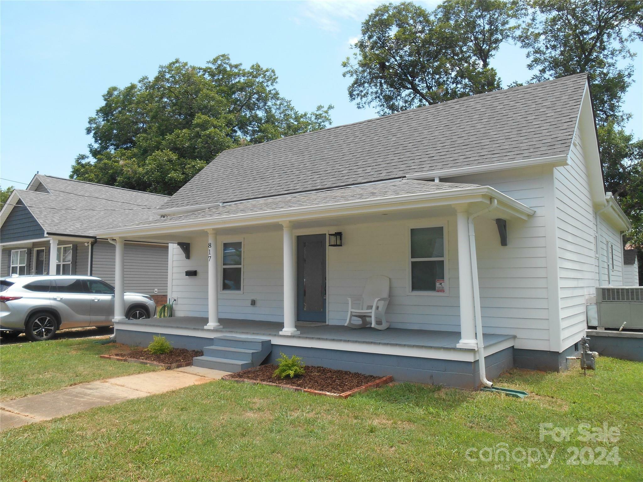 Property Photo:  817 Church Street S  NC 28144 