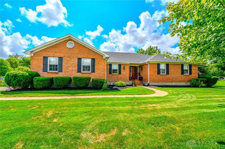 2750 Country Squire Drive  New Carlisle OH 45344 photo