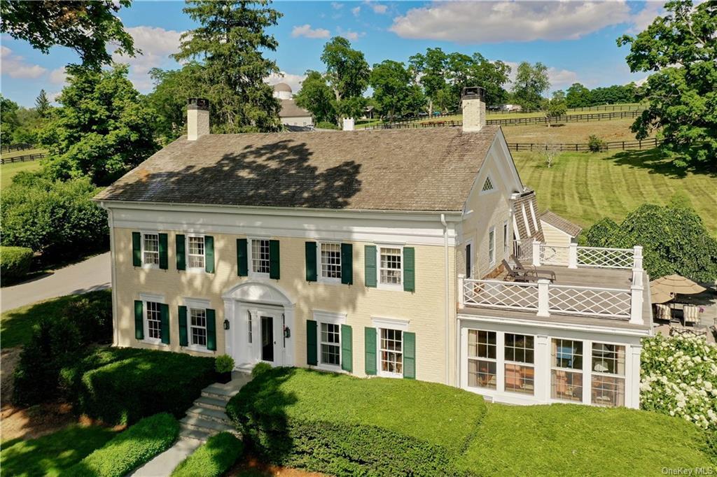 Property Photo: 20 Smithfield Way NY 12501