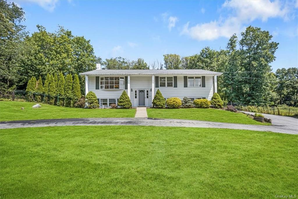 Property Photo:  17 Mayfair Road  NY 12570 