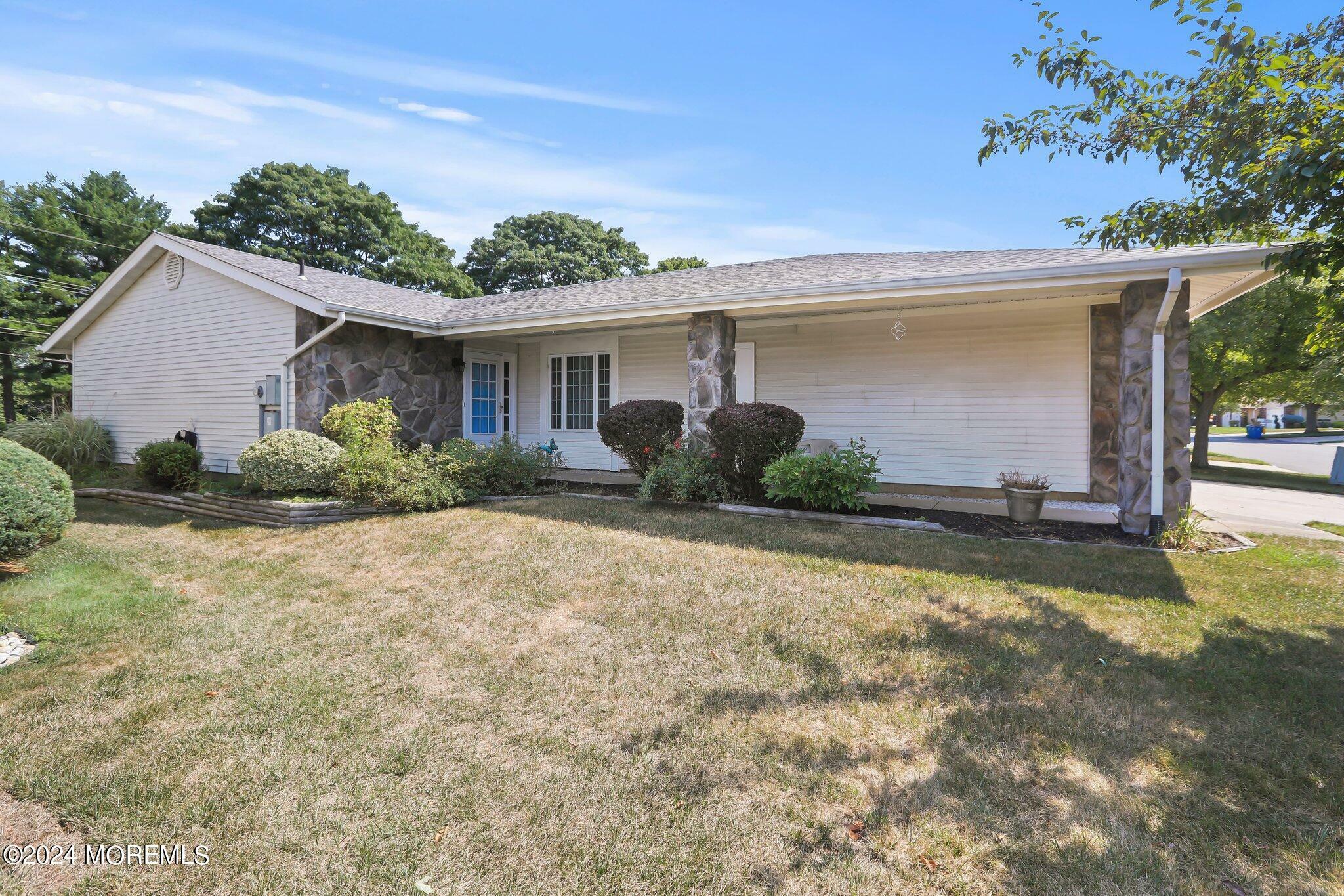 Property Photo:  331A Quinton Drive 331A  NJ 08831 