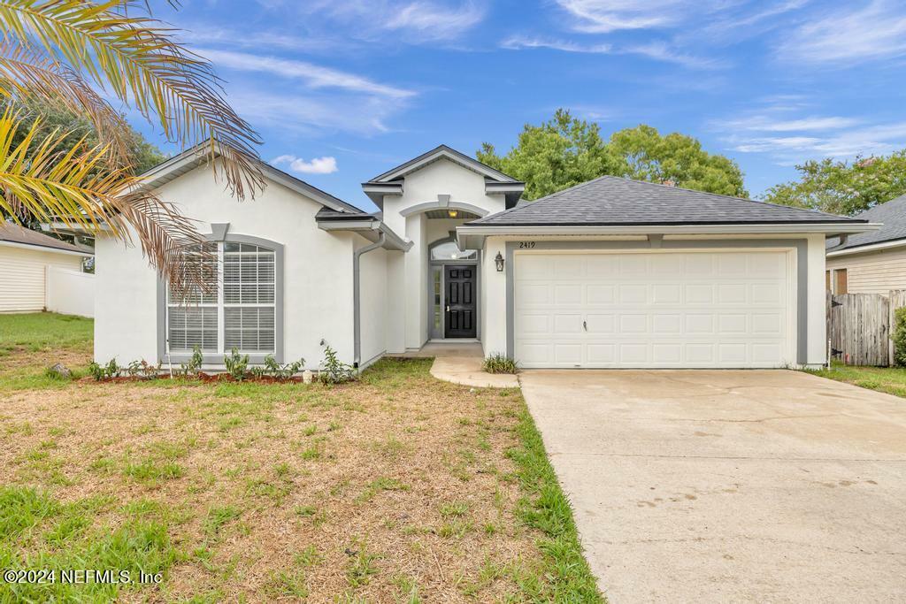 Property Photo:  2419 Creekfront Drive  FL 32043 