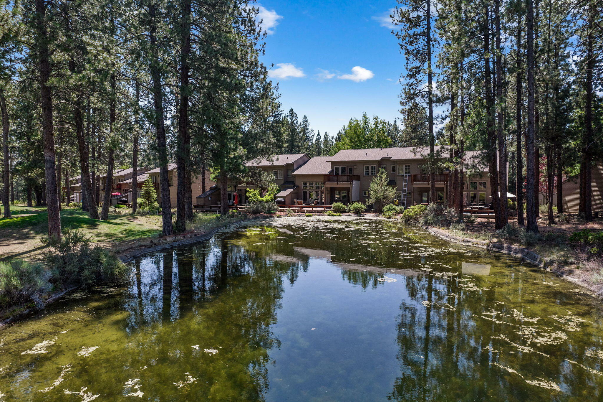 Property Photo:  60583 Seventh Mountain Drive  OR 97702 