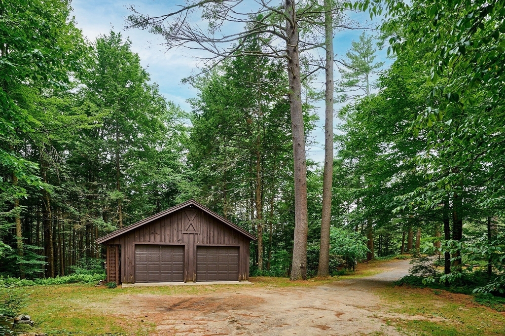 Property Photo:  10 Fox Road  MA 01370 