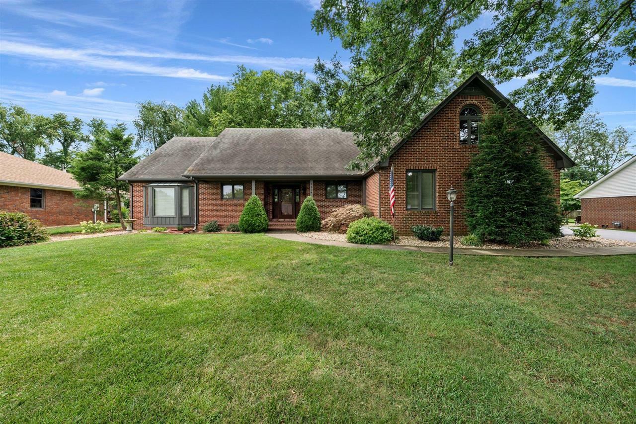 2804 Carriage Hill Drive  Bowling Green KY 42104 photo