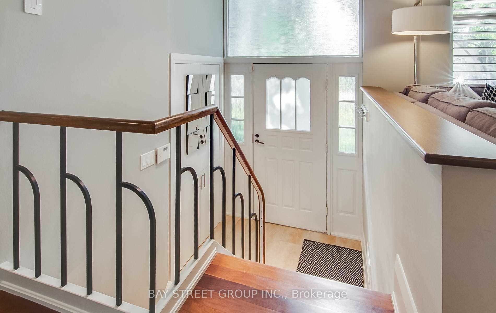 Property Photo:  8 Overton Cres  ON M3B 2V2 