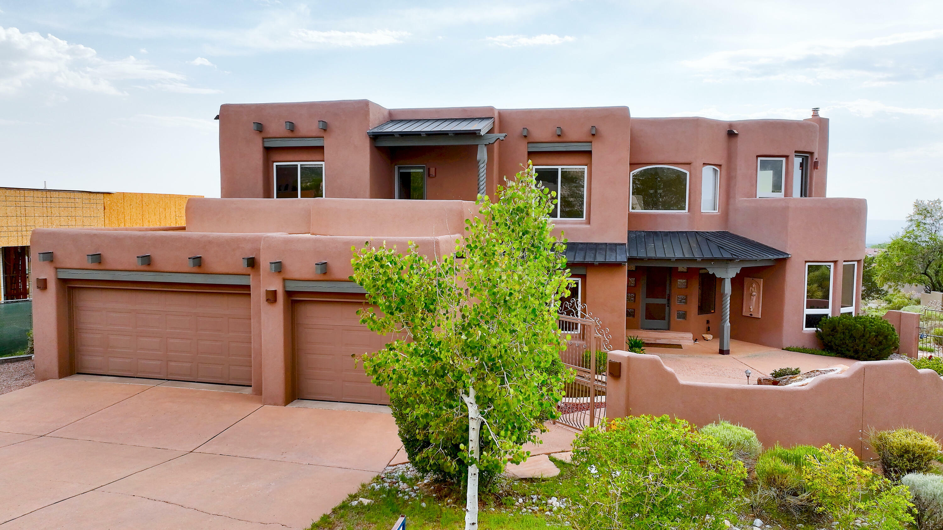 Property Photo:  6109 Copper Rose Street NE  NM 87111 