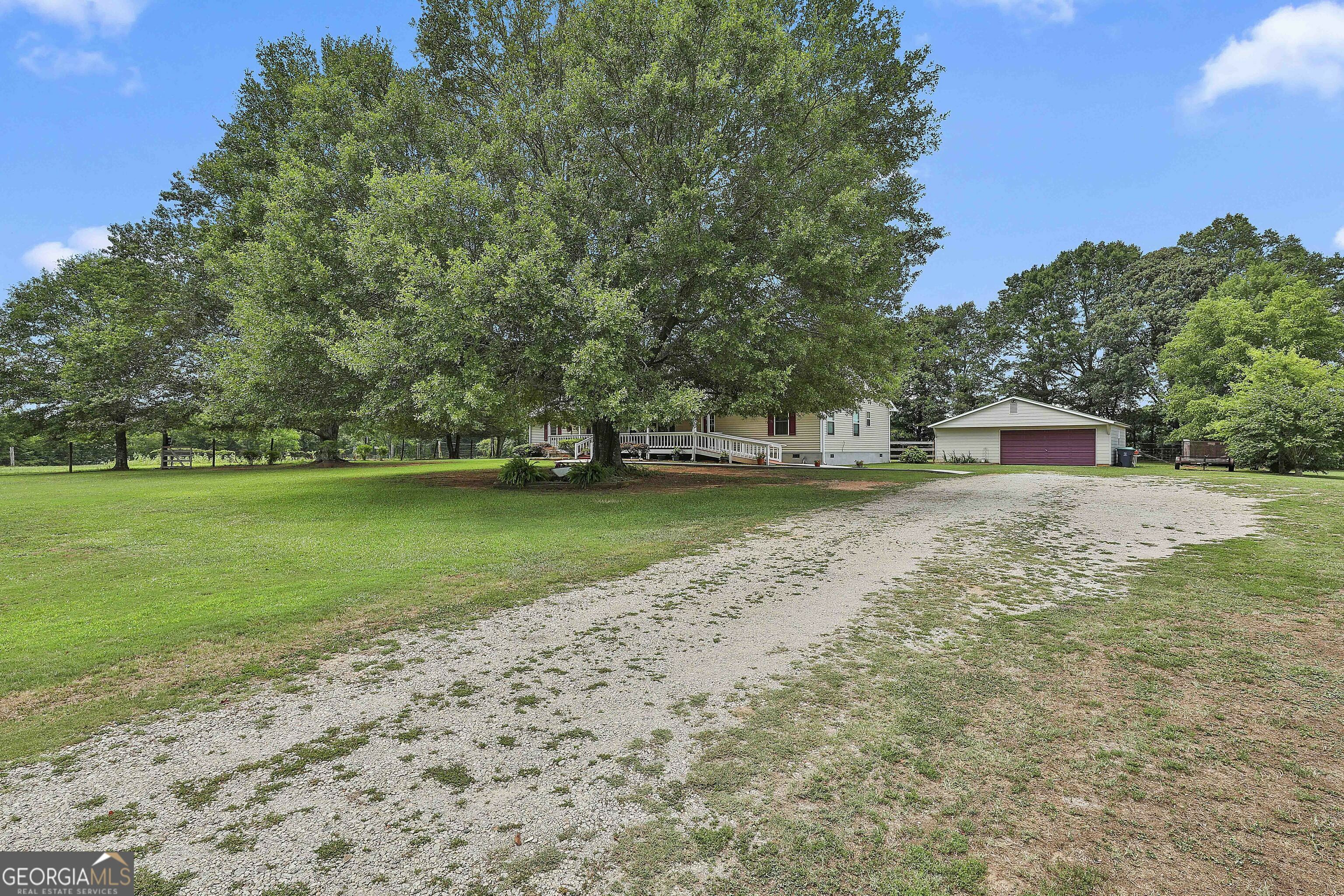 Property Photo:  298 Trestle Road  GA 30248 