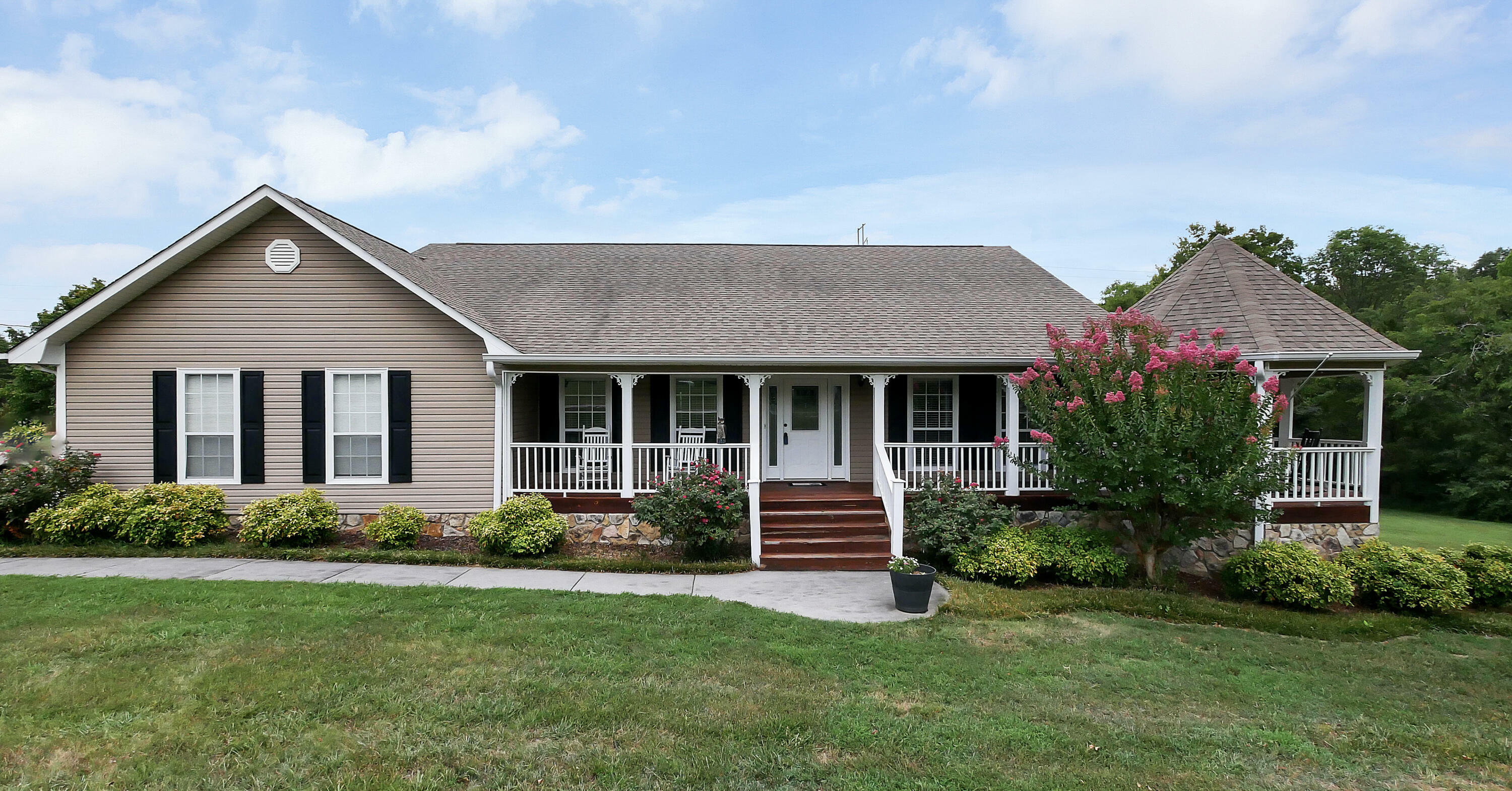 Property Photo: 49 Cedar Post Road GA 30707