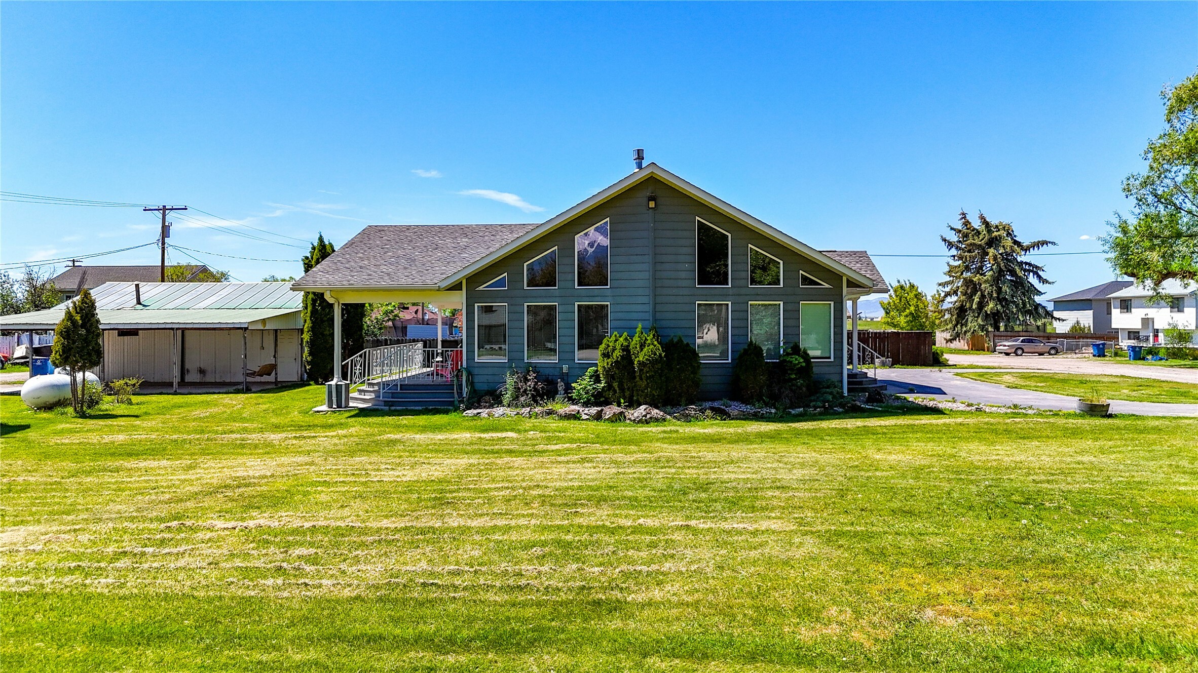 Property Photo: 615 Franklin Street SW MT 59864
