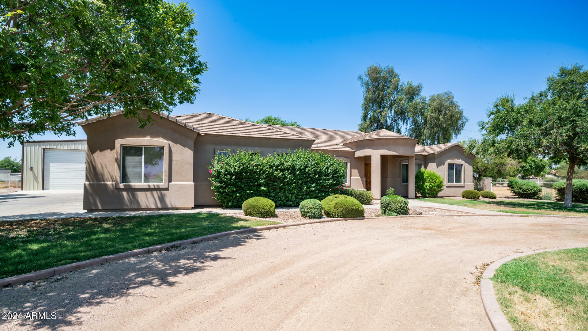 Property Photo:  1754 E Paint Horse Place  AZ 85140 