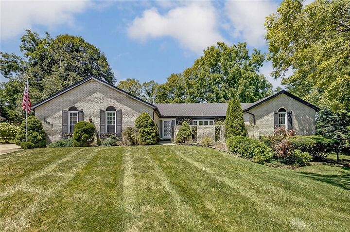 1803 Campus Drive  Fairborn OH 45324 photo