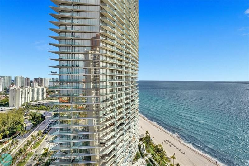 Property Photo:  18911 Collins Ave 2706  FL 33160 