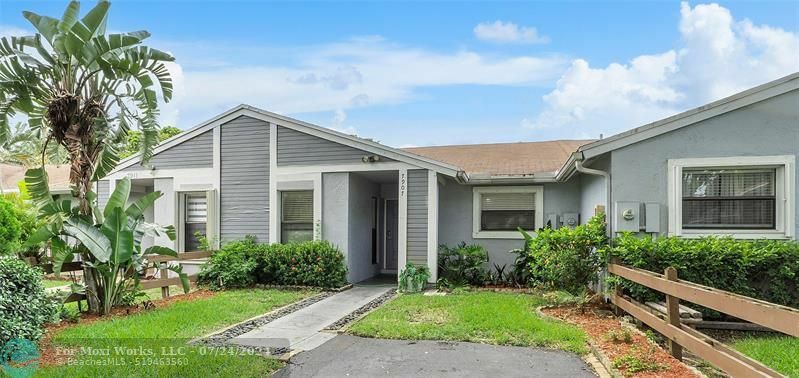 Property Photo:  7907 NW 41st Ct 7907  FL 33351 