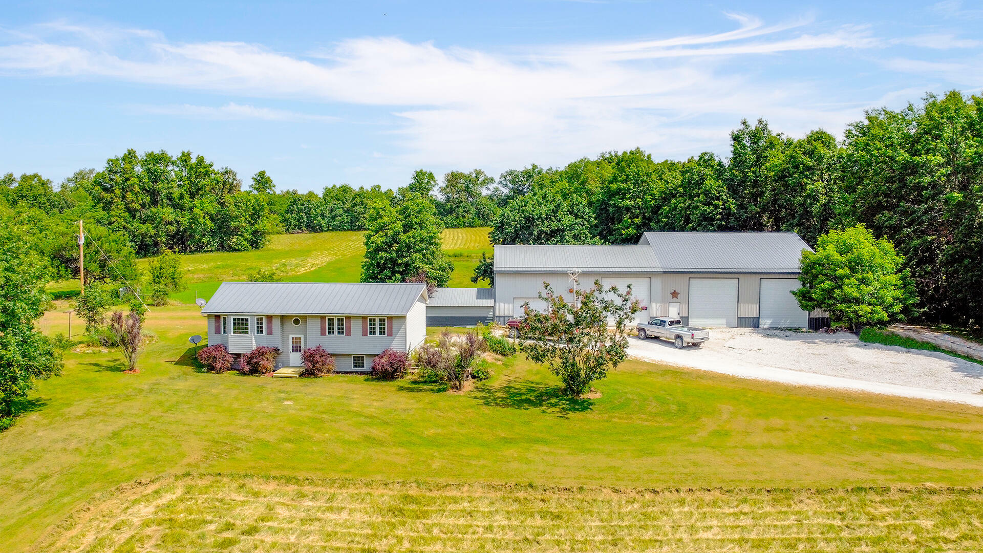 Property Photo:  8810 N Reams Road  MO 65240 