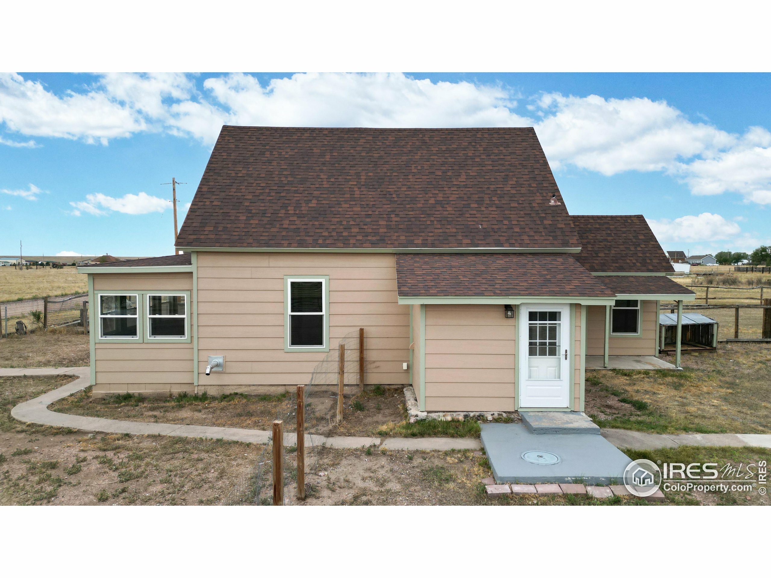 Property Photo:  9571 Gray Ave  CO 80612 