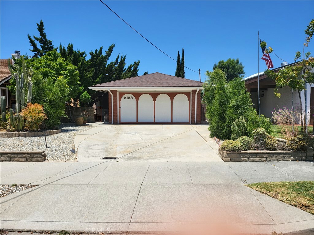 Property Photo:  2123 S Curtis Avenue  CA 91803 