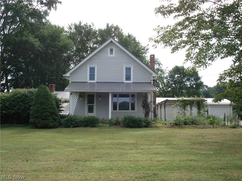 Property Photo: 2870 Russell Road OH 44032