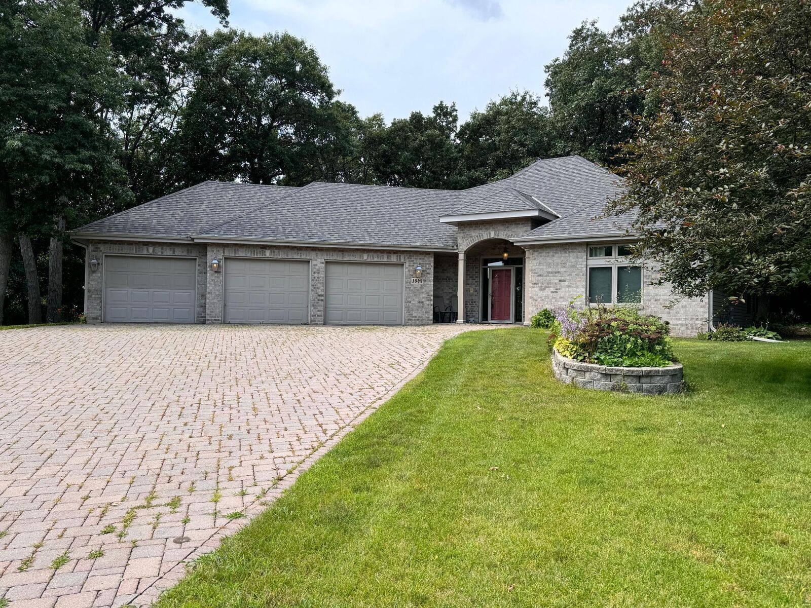 Property Photo:  1043 2nd Avenue N  MN 56379 
