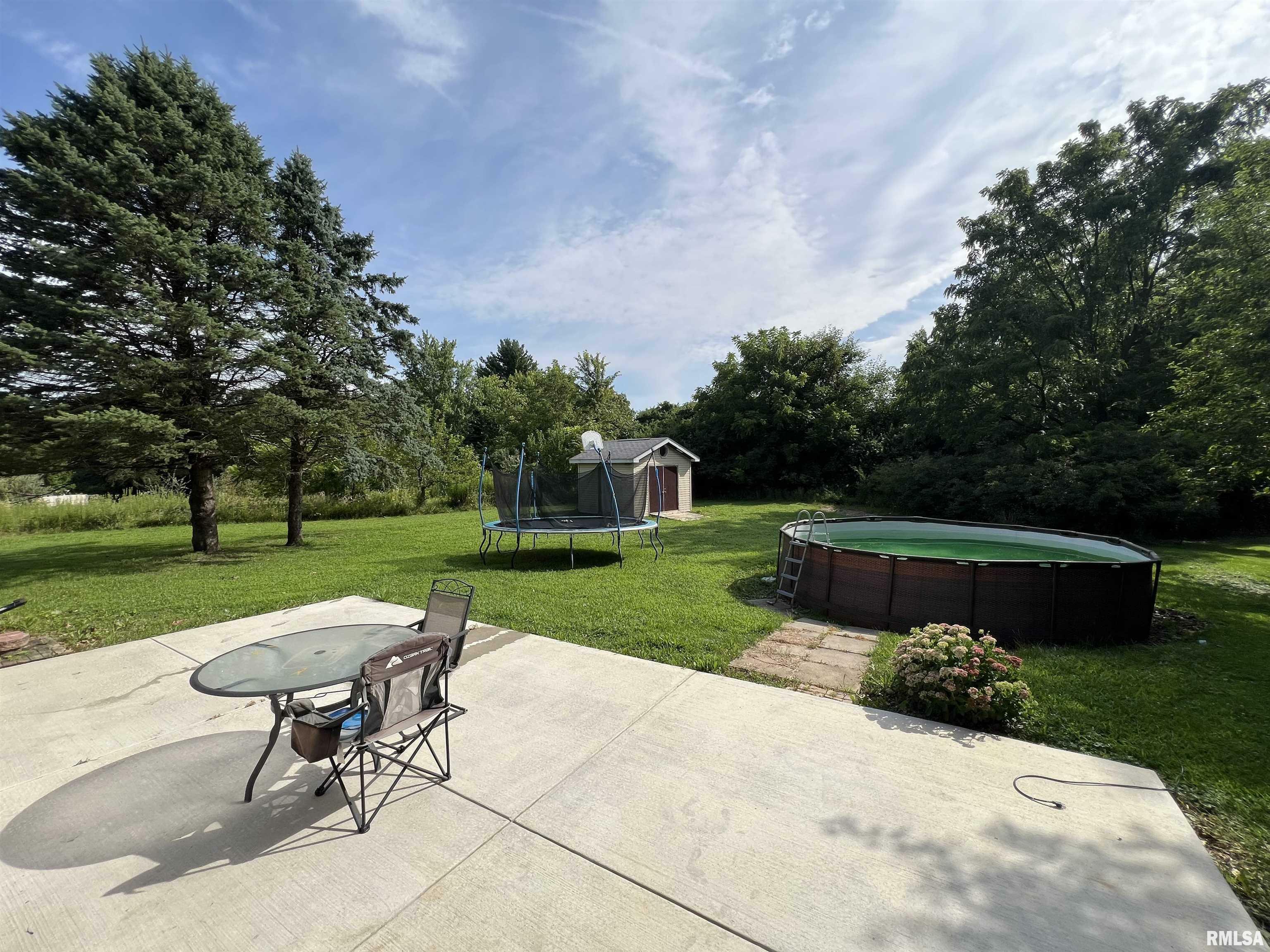 Property Photo:  5 Raleigh Avenue  IL 61755 