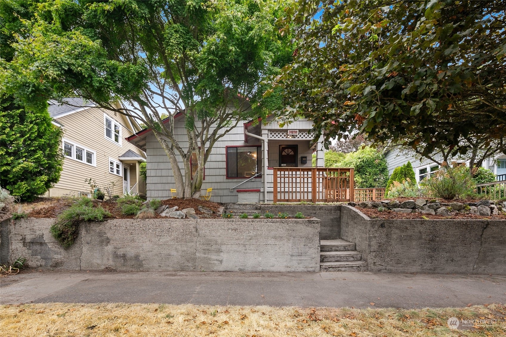 Property Photo:  646 NW 84th Street  WA 98117 